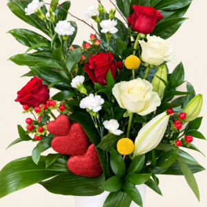 Montage pour la St-Valentin sur fond ivoire
