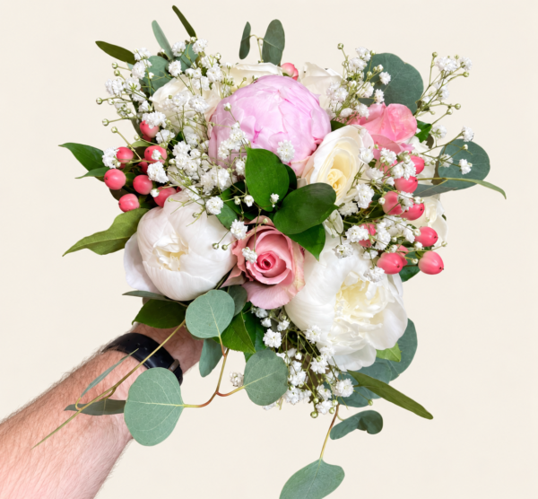 Bouquet Mariée Rose et Pivoines sur fond ivoire