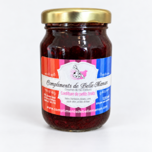 Confiture de petits fruits 125 ml sur fond pâle