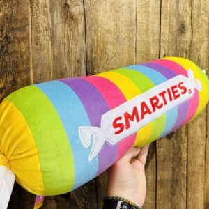 Coussin peluche Smarties