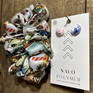 Stitch ensemble boucle d’oreilles et chouchou