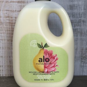 Fruits&Passion Alo Recharge Mousse lactée pour le bain poire pivoine 1L