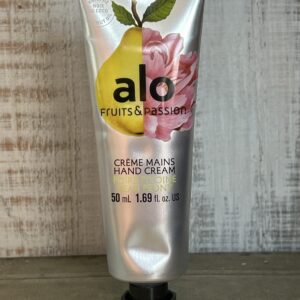 Fruits&Passion Alo crème à mains poire pivoine 50mL
