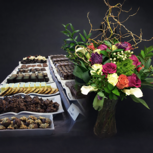 Abonnement, fleurs/chocolats, 50$, 12 mois, voir description.
